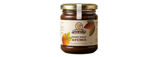 Veganer Bio-Mandel-Kakao-Aufstrich